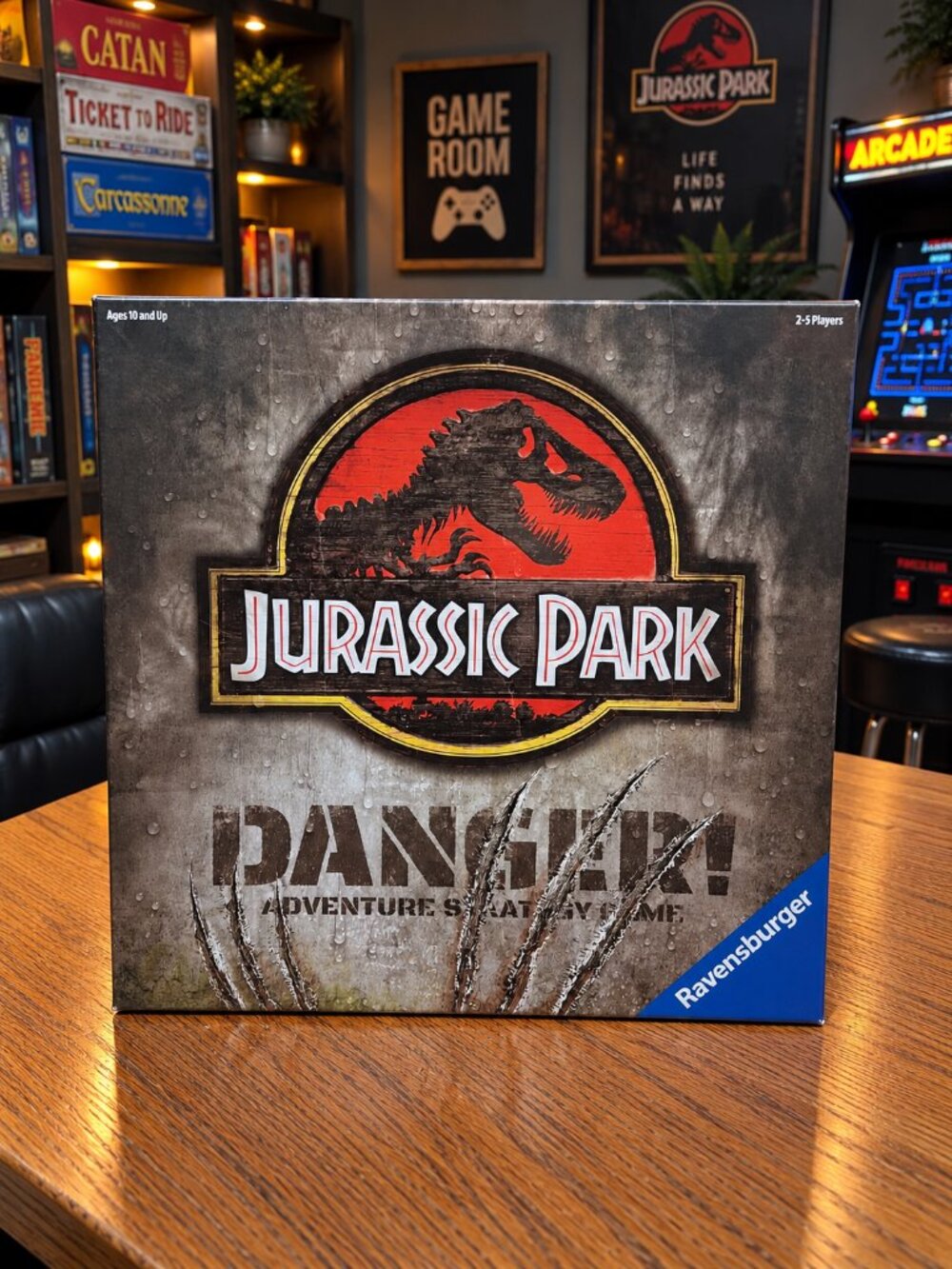 Jurassic Park Danger Ravensburger Board Game Like New 2-5 Players
